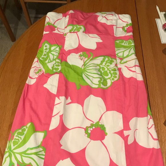 Lilly Pulitzer Dresses & Skirts - Lilly Pulitzer Floral Strapless Dress Back Tie